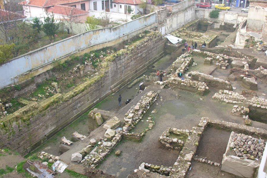 Reste der Stadtmauer bei Zindanaltı Kulesi, Hadrianopolis, Edirne